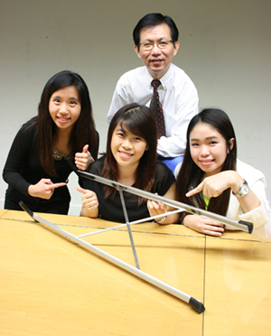 Winning trio from Temasek Polytechnic 