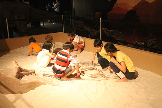 children in sandpit