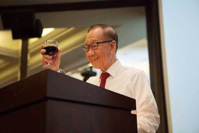 Professor Lim Pin, guest of honor at the book launch, making a toast to the 25 pioneers featured in the non-commercial book.