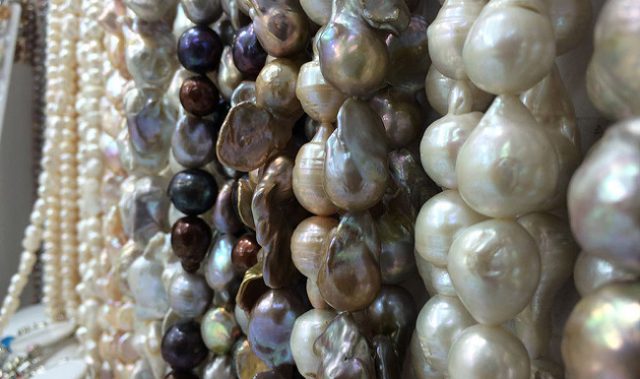 Synthetic Mother-Of-Pearl, The Way Nature Intended
