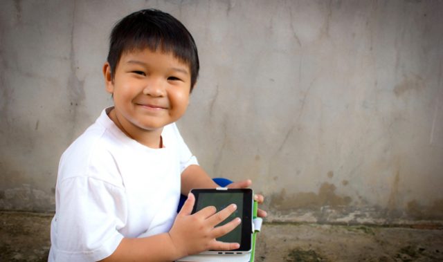 Gamers, Rejoice: Online Gaming Can Boost School Scores