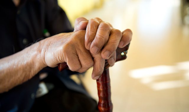 Weight Change In Elderly Linked To Dementia Risk